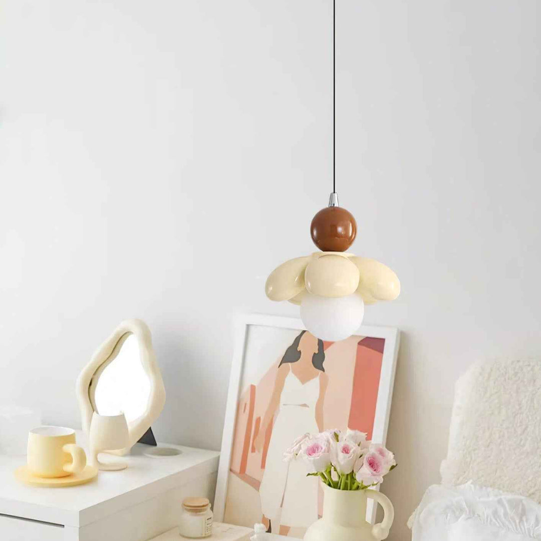 Lampe Blossi en Métal – Design Contemporain