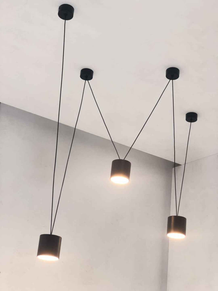 Plafonnier Lustra en Métal – Design Plafonnier Contemporain