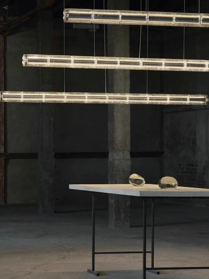 Lyliris Suspension Linéaire en Verre Minimaliste - Neutralighting