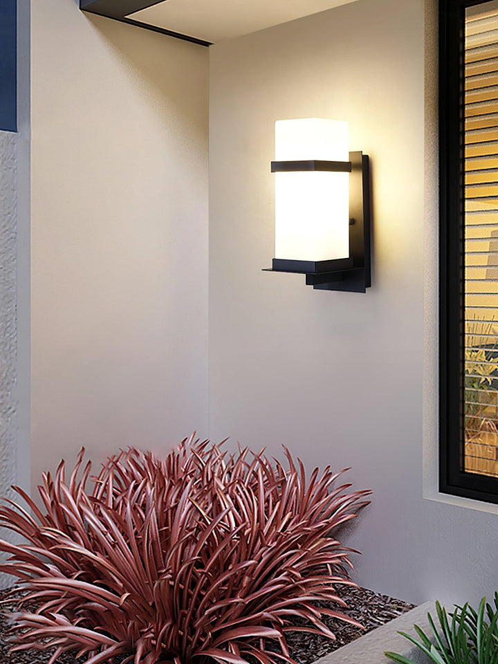 Linea Applique Murale Art Nordique en Verre pour Extérieur - Neutralighting