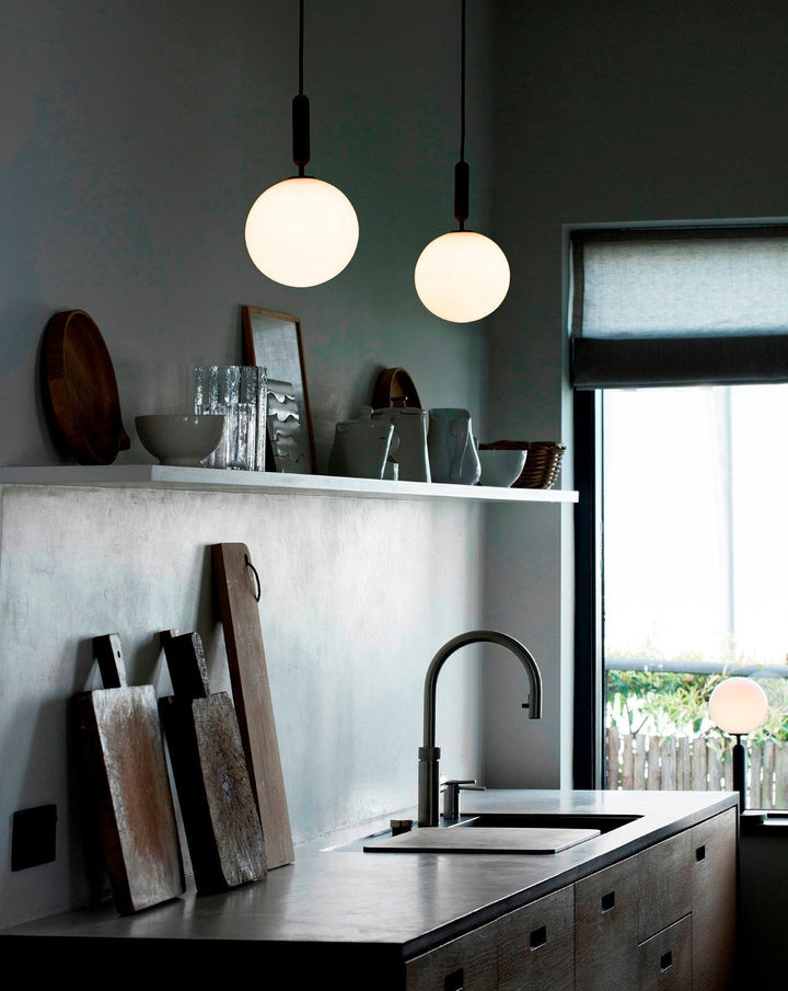 Azorila Suspension moderne minimaliste en laiton et verre - Neutralighting