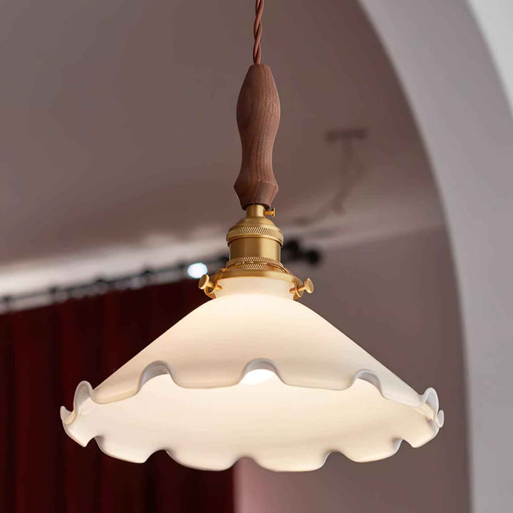 Milky Suspension Fleur en Verre Volant Organique - Neutralighting