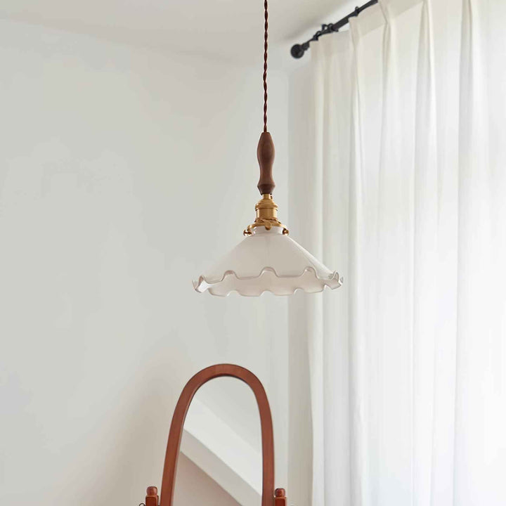 Milky Suspension Fleur en Verre Volant Organique - Neutralighting