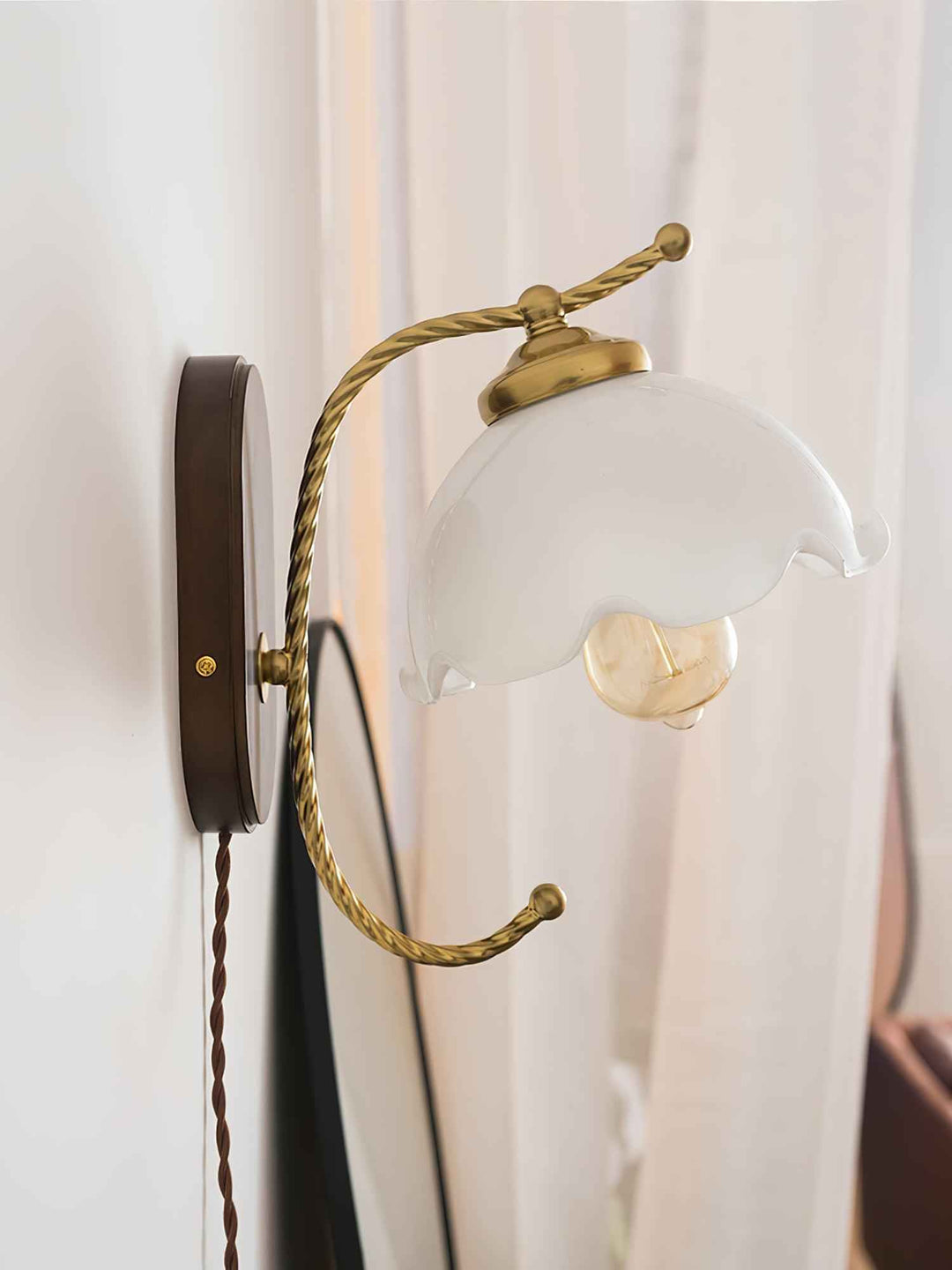 Lampe Olyss en Verre – Design Contemporain