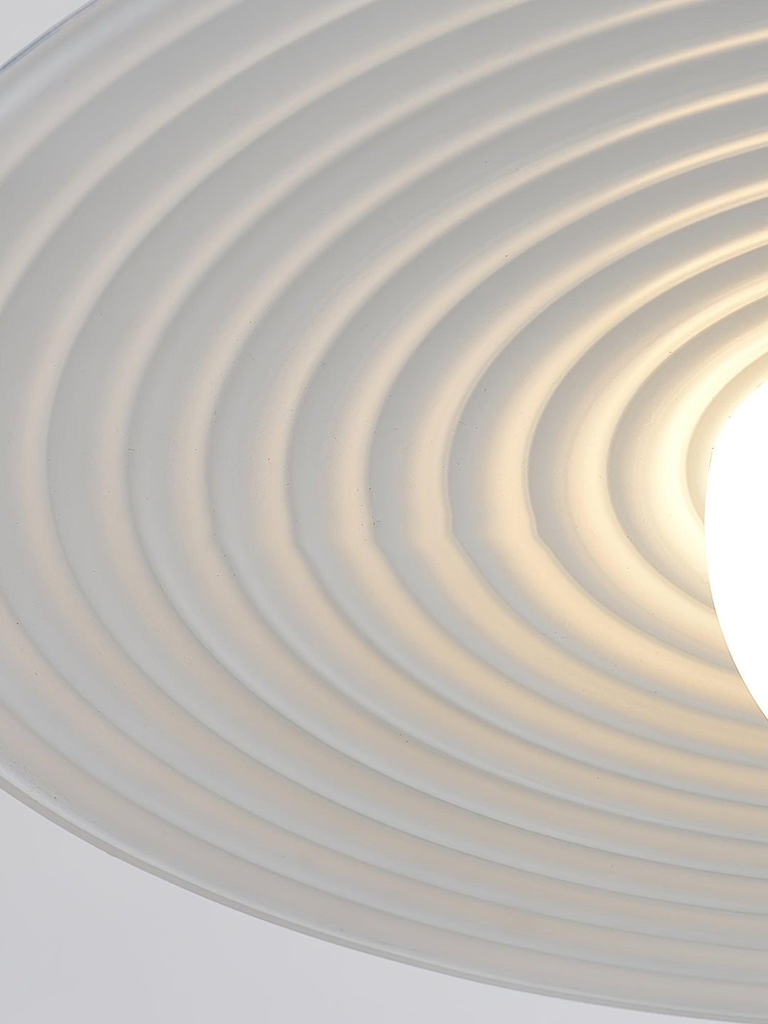 Lustra Suspension en Plaque LED PE Blanche et Noire - Neutralighting