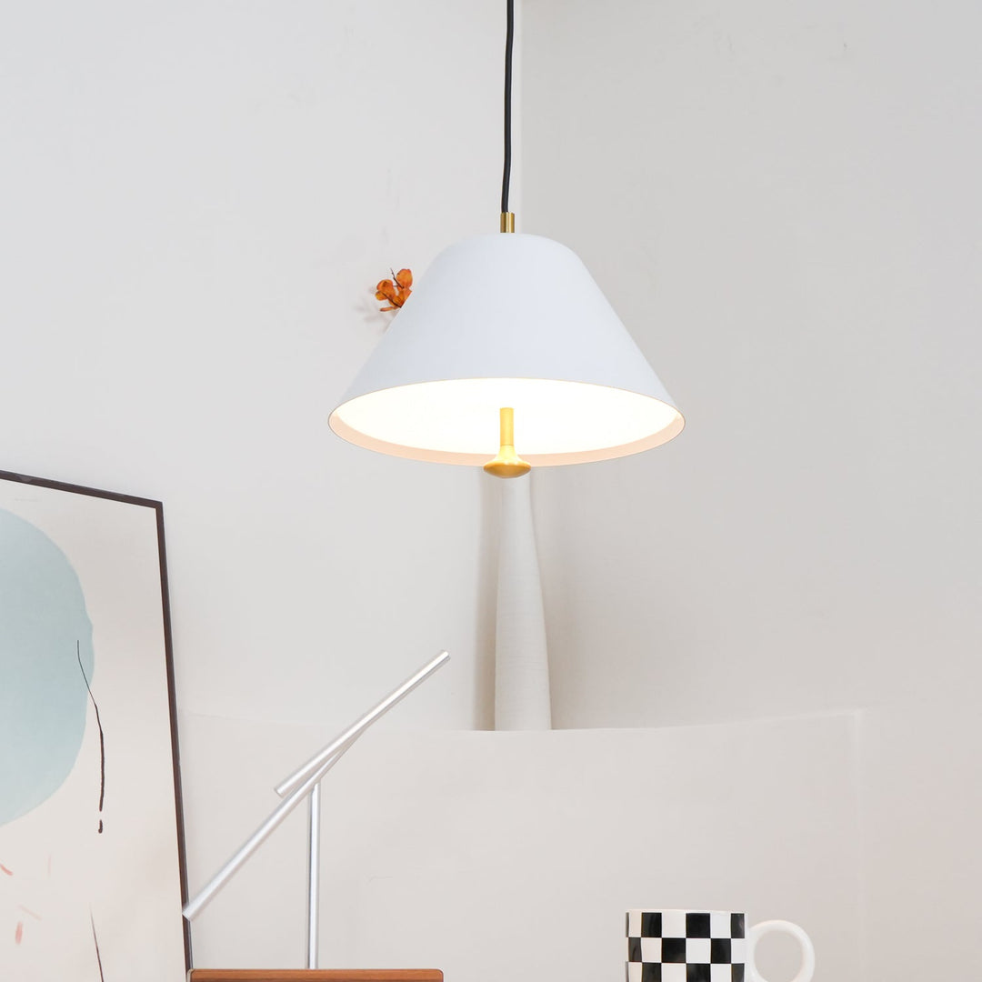 Solara Suspension en Verre Cloche Laiton Minimaliste - Neutralighting