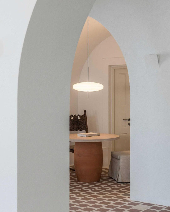 Lustra Suspension Noir Peint Réuni pour Salon - Neutralighting