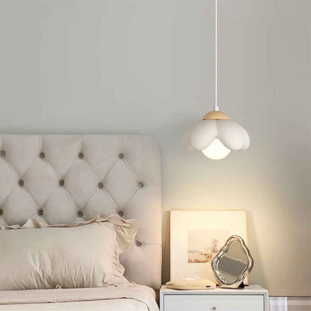 Valentina Moderne Minimaliste Fleurs LED Suspension Chambre à Coucher - Neutralighting