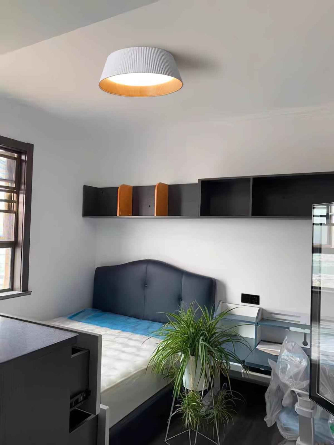 Solara Acrylique 46cm Noir LED 24W