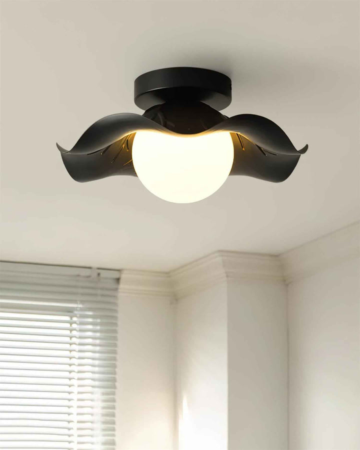 Lampe Monae en Métal – Design Contemporain