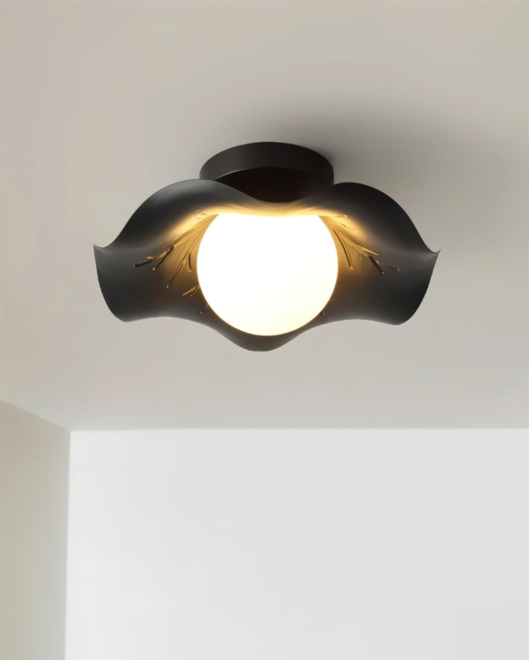 Monae Lumière de Plafond Pétale Globe Noir - Neutralighting