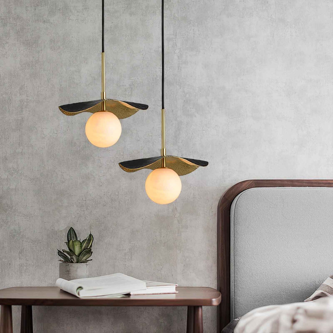 Lampe Ivvynen en Laiton – Design Contemporain