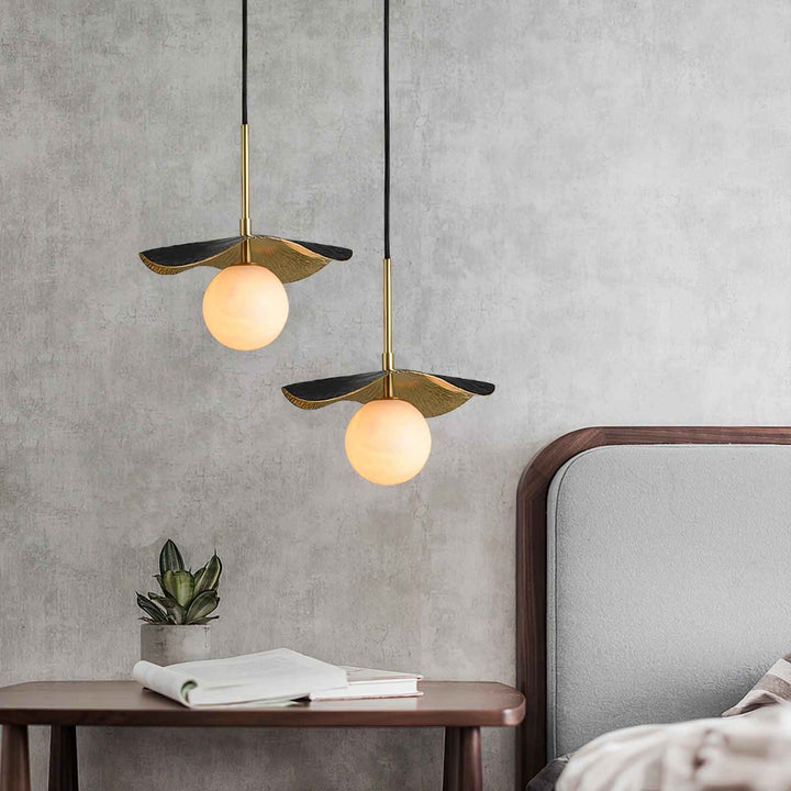 Lampe Ivvynen en Laiton – Design Contemporain