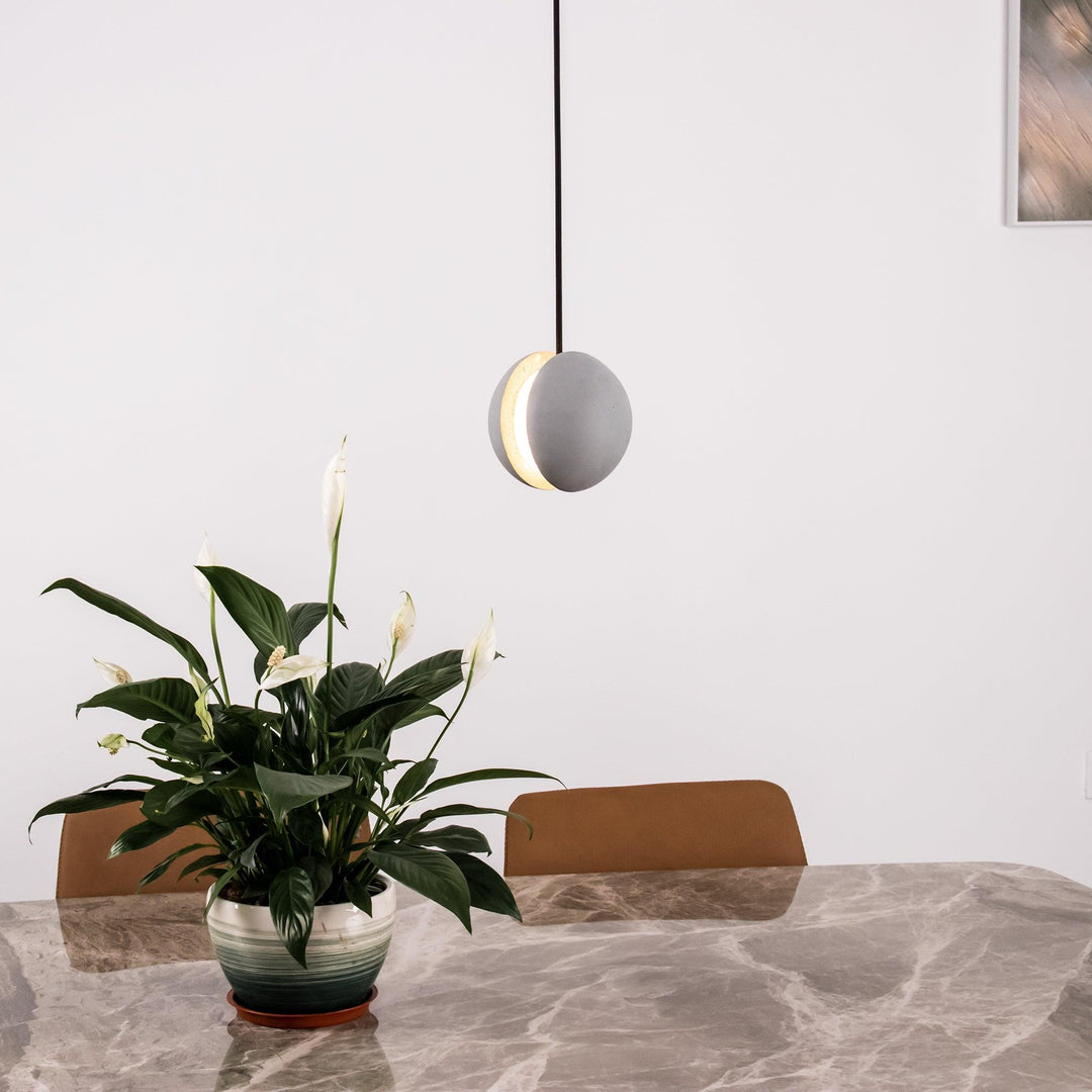 Solara Suspension Sphère en Béton Lune Minimaliste - Neutralighting