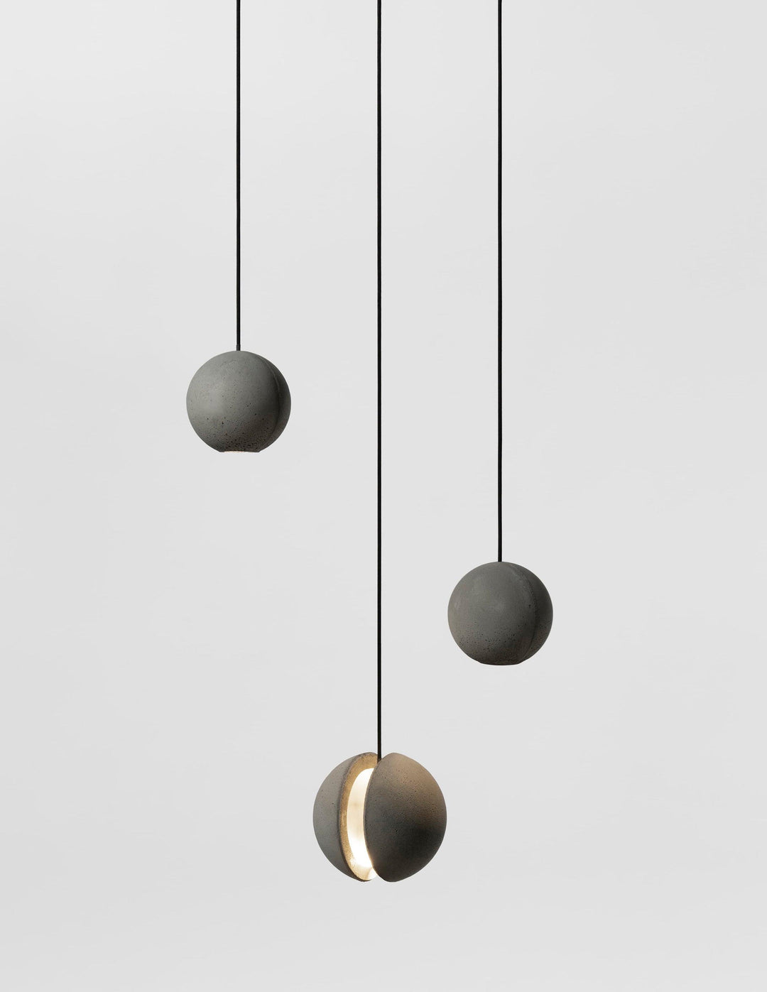 Solara Suspension Sphère en Béton Lune Minimaliste - Neutralighting