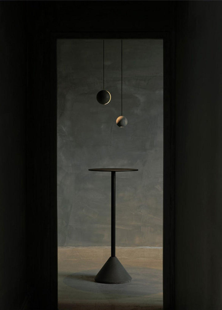 Solara Suspension Sphère en Béton Lune Minimaliste - Neutralighting