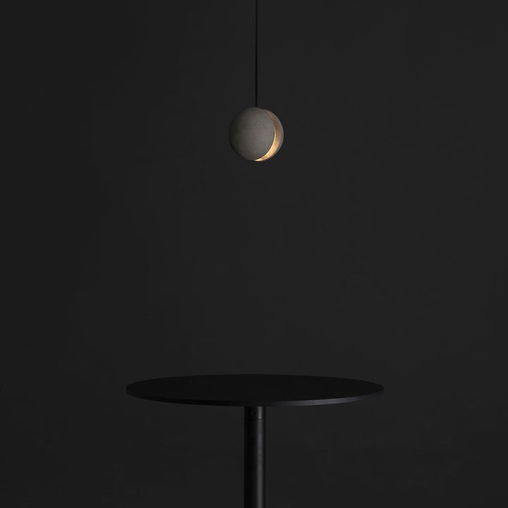 Solara Suspension Sphère en Béton Lune Minimaliste - Neutralighting