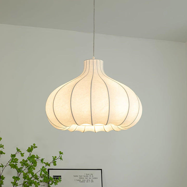Silky Suspension avec Abat-jour en Soie Plissée Blanc Elégant - Neutralighting