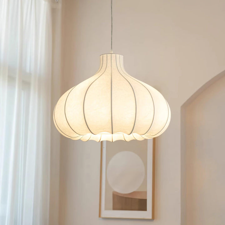 Silky Suspension avec Abat-jour en Soie Plissée Blanc Elégant - Neutralighting