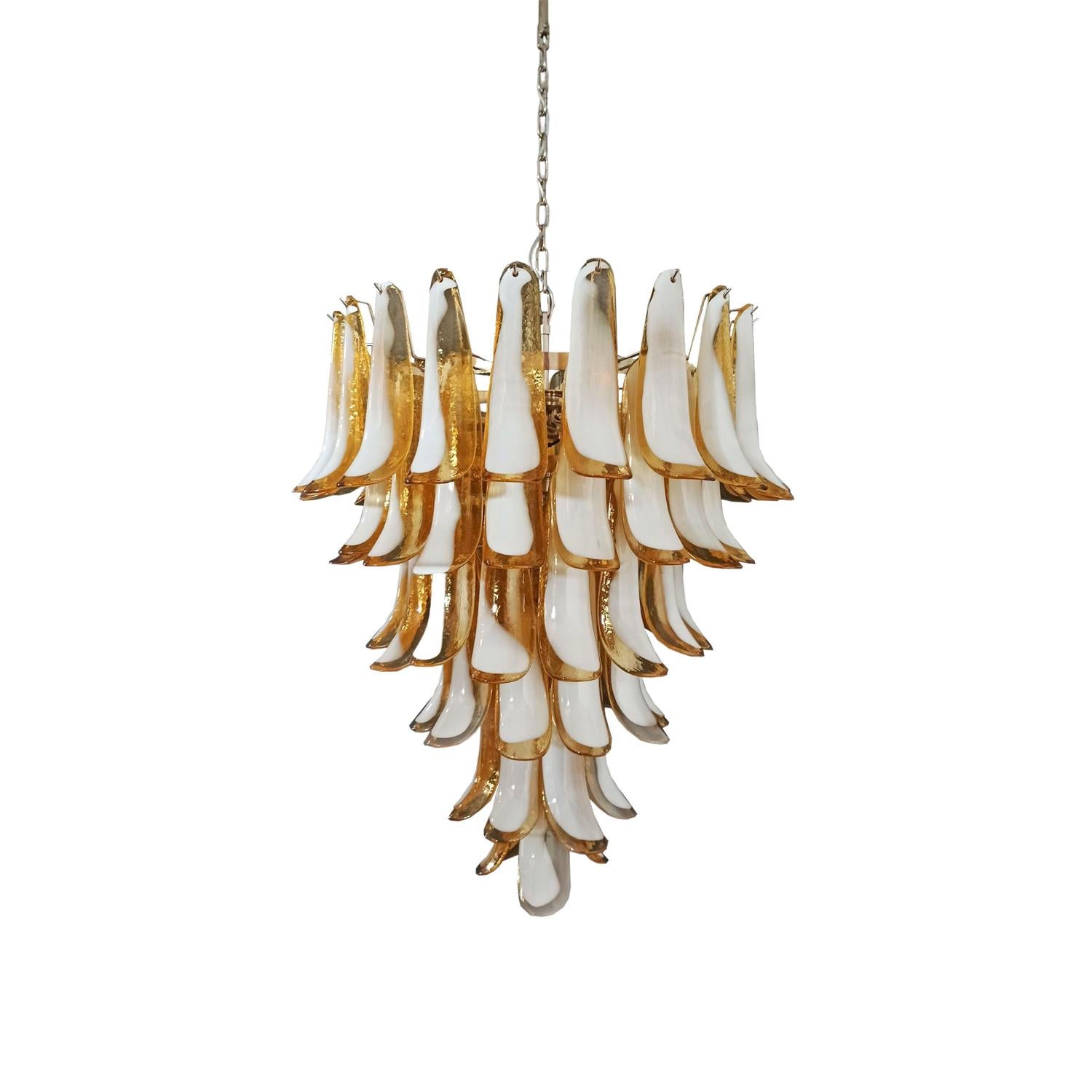 Alsorisra Lustre Postmoderne de Luxe en Verre Pétale - Neutralighting
