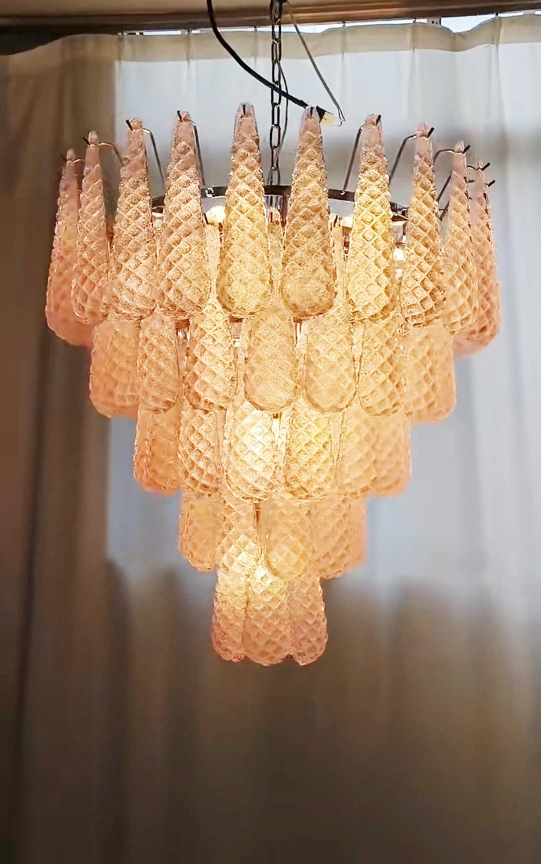 Aurora Chandelier en Verre Rose Luxe - Neutralighting