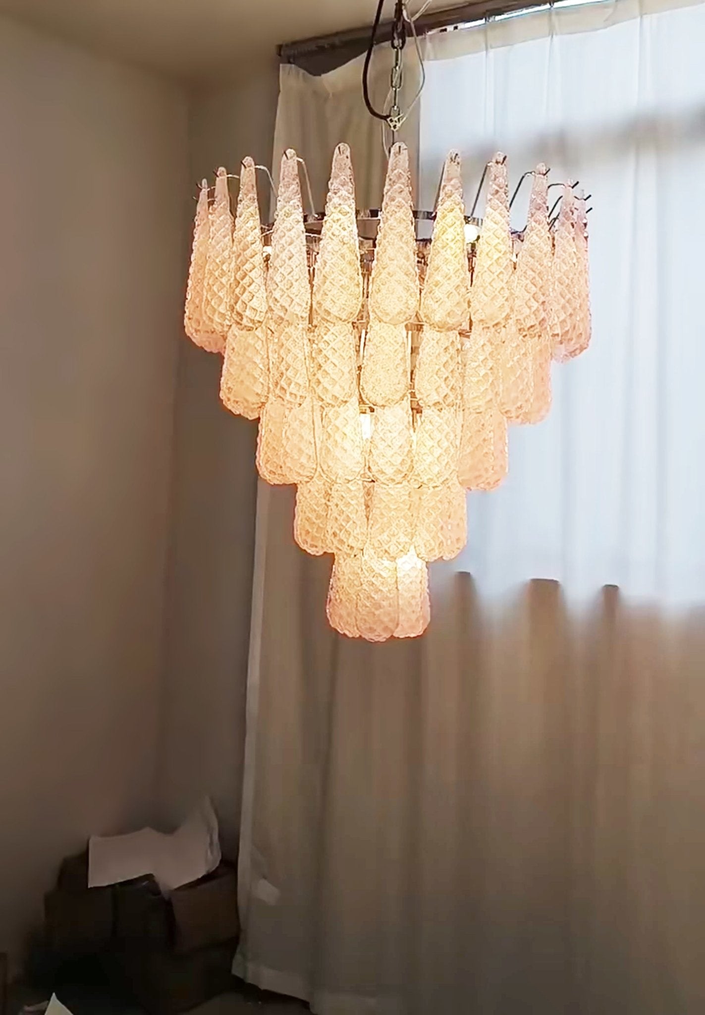 Aurora Chandelier en Verre Rose Luxe - Neutralighting