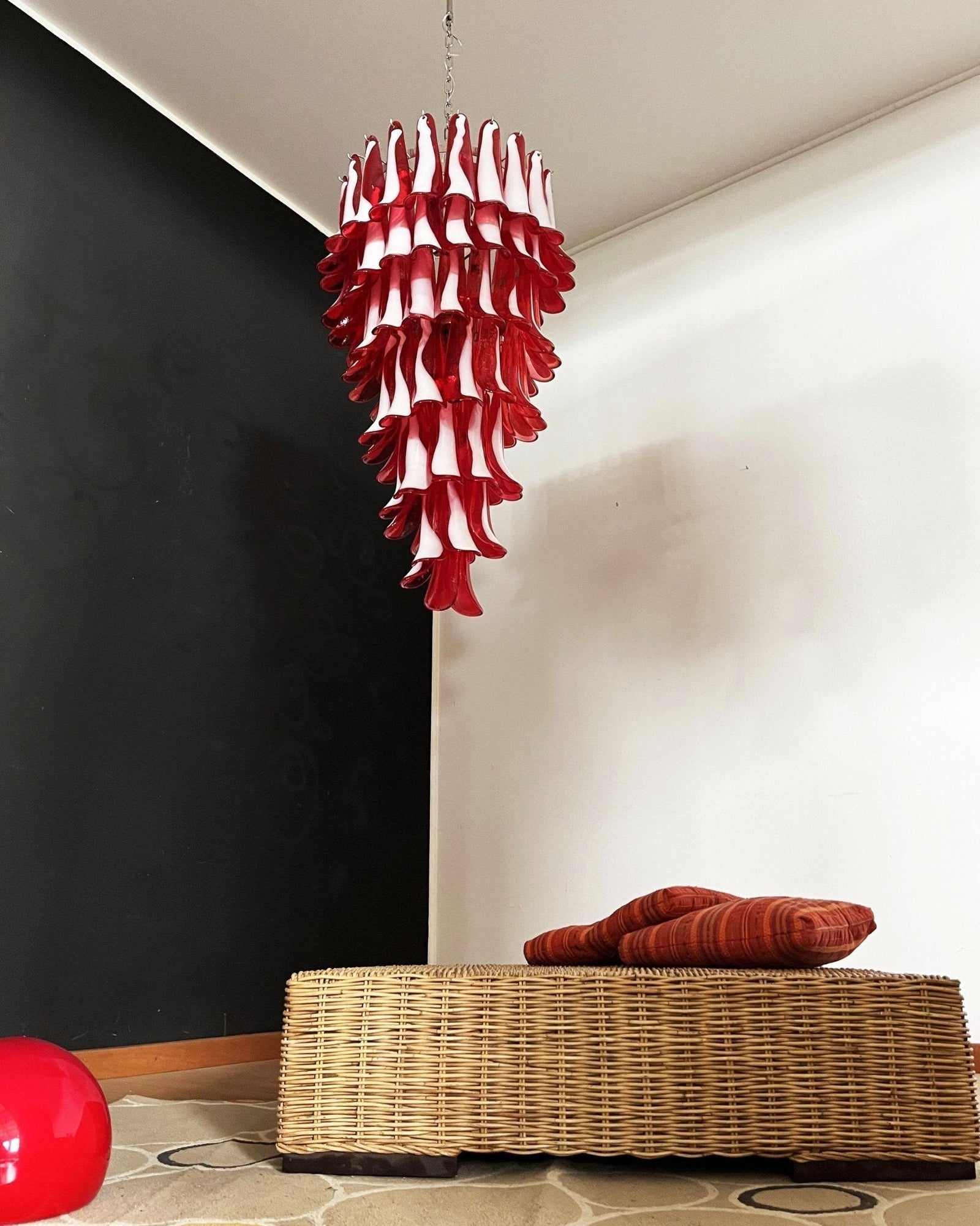 Aurora Chandelier en Verre de Murano Rouge et Blanc - Neutralighting