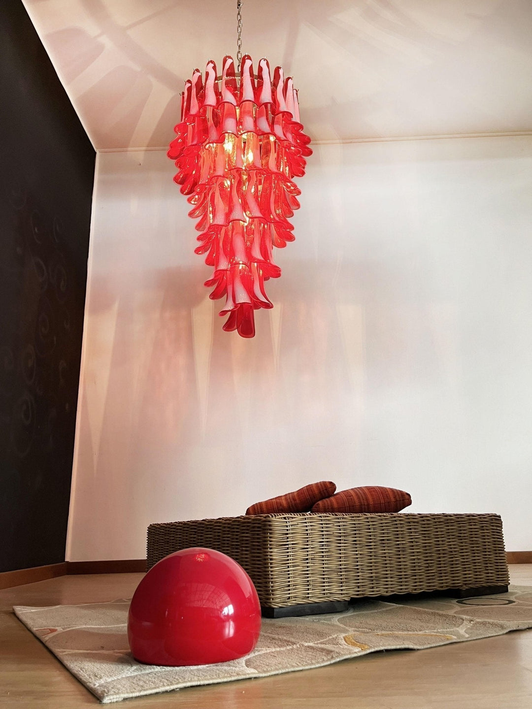 Aurora Chandelier en Verre de Murano Rouge et Blanc - Neutralighting
