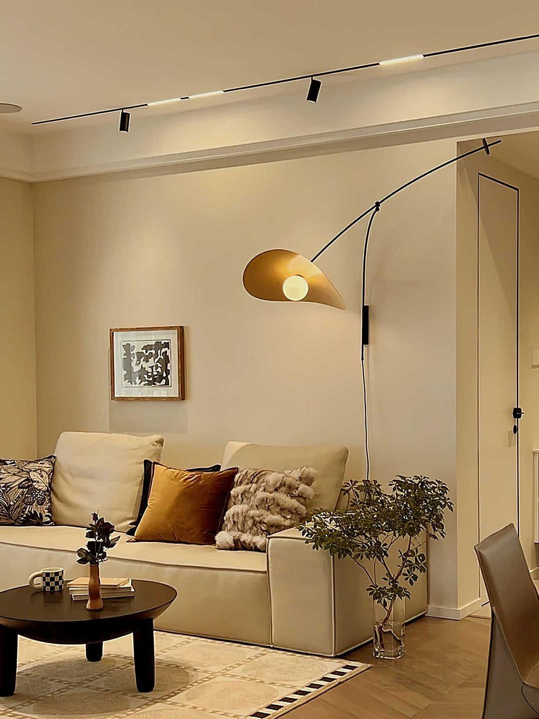 Embise Glass Minimalist Wall Lamp - Neutralighting
