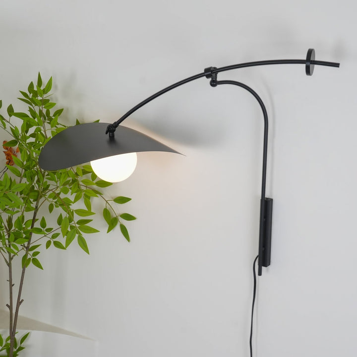 Embise Glass Minimalist Wall Lamp - Neutralighting