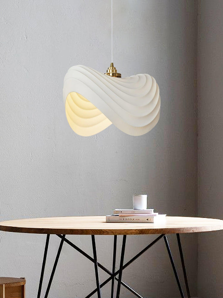 Lila Suspension Moderne en Résine - Neutralighting