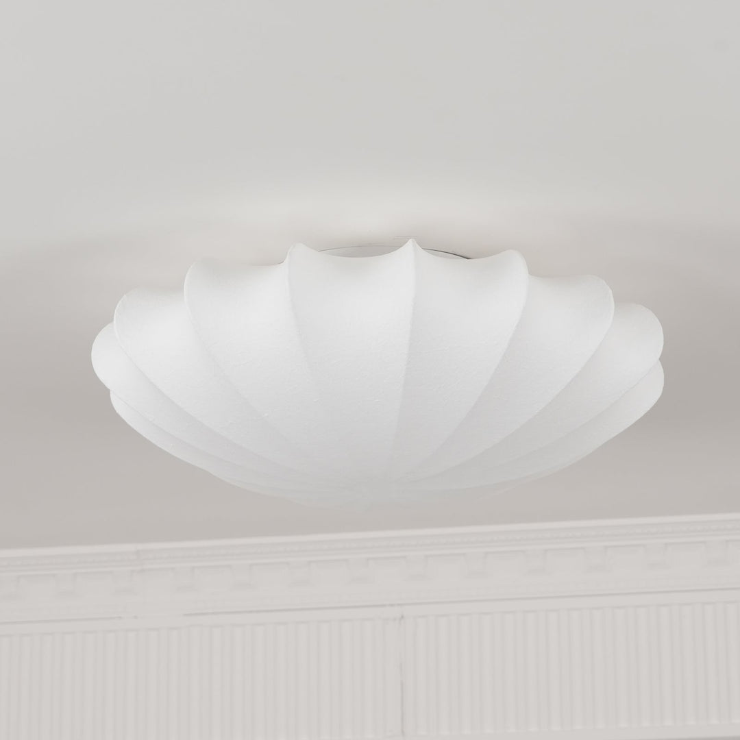 Solara Plafonnier Tissu Coquillage Sculptural Élégant - Neutralighting