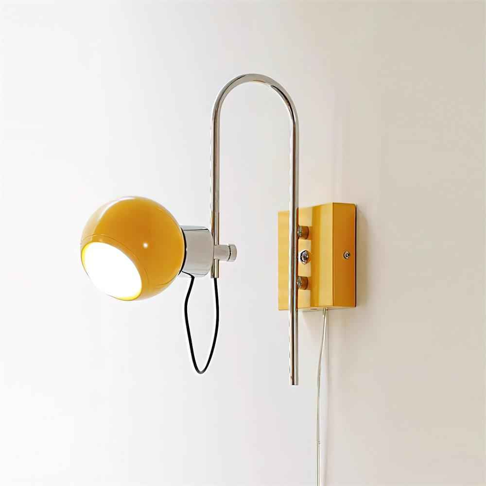 Lampe Nova en Métal – Élégance Moderne
