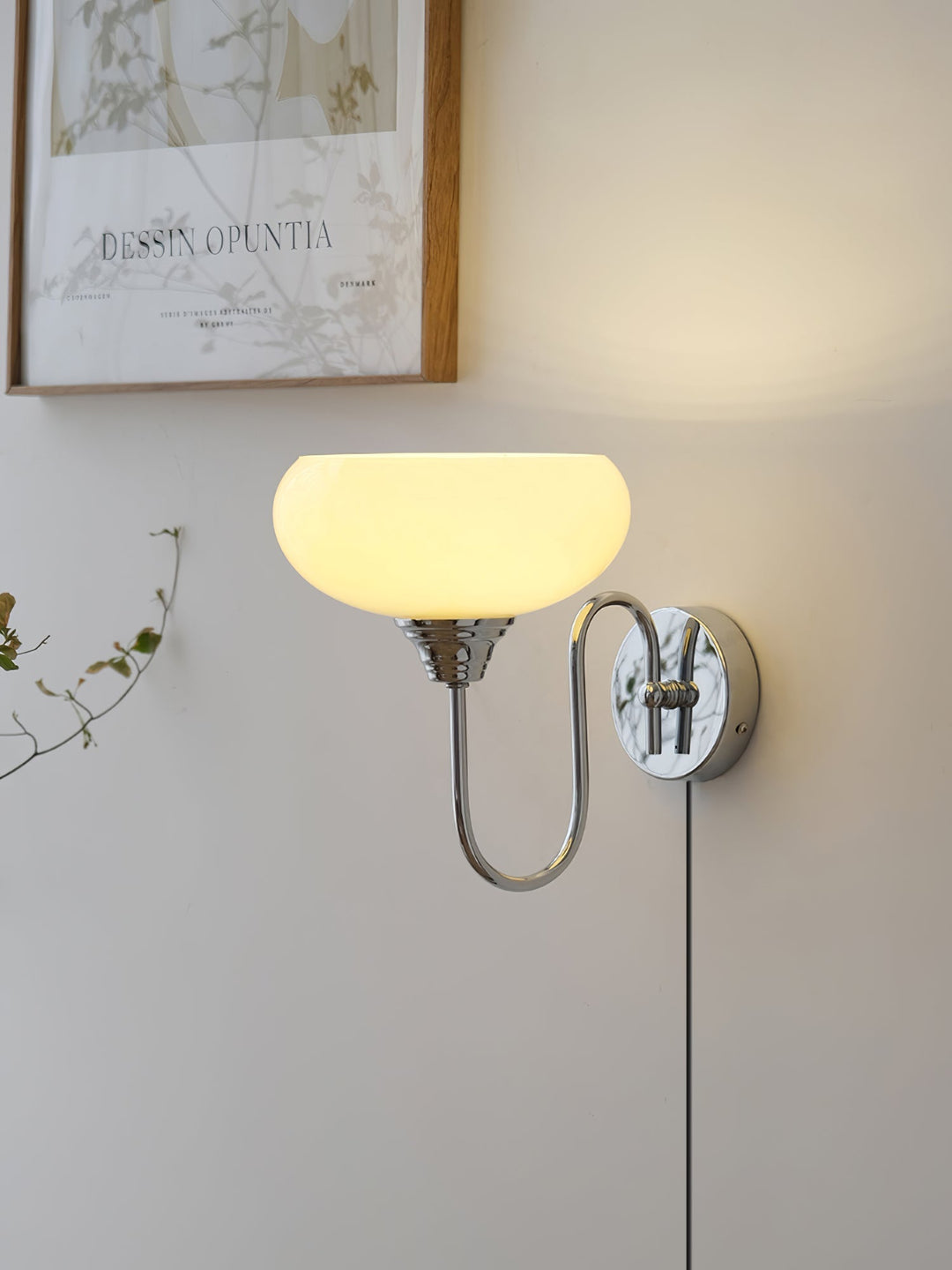 Ulsilia Applique Murale Nordique Haut de Gamme en Métal et Verre - Neutralighting