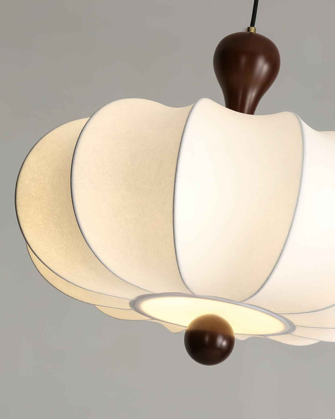 Lampe Jovian en Bois – Design Contemporain