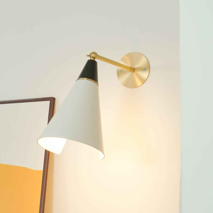 Lampe Cevare en Laiton – Design Contemporain