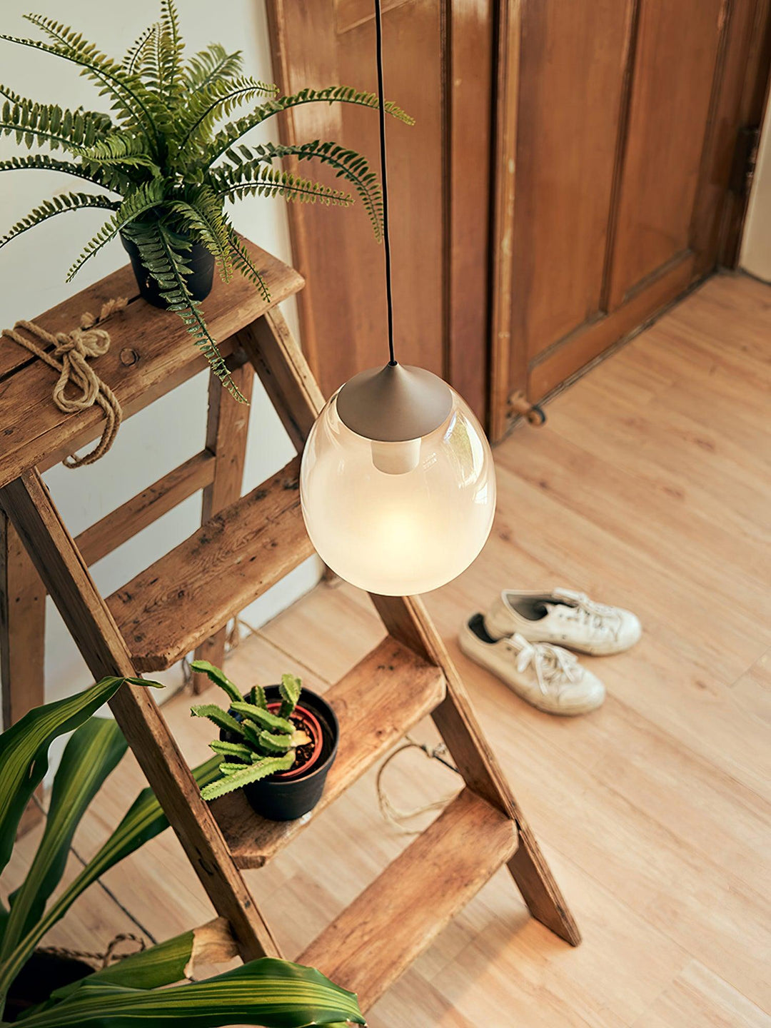 Ovoin Suspension Lampe Artistique en Verre - Neutralighting