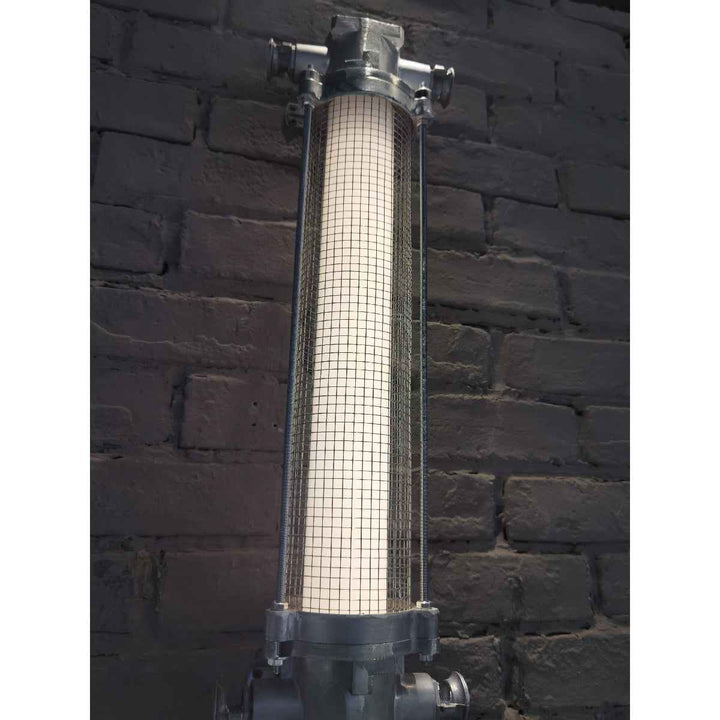 Lampe Nyliryra en Métal – Design Contemporain