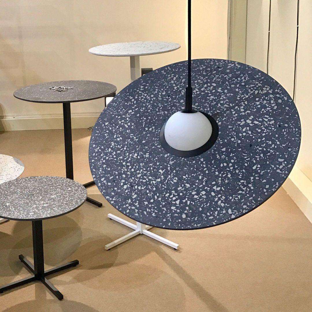 Lustra Suspension Planet pour Salon - Neutralighting