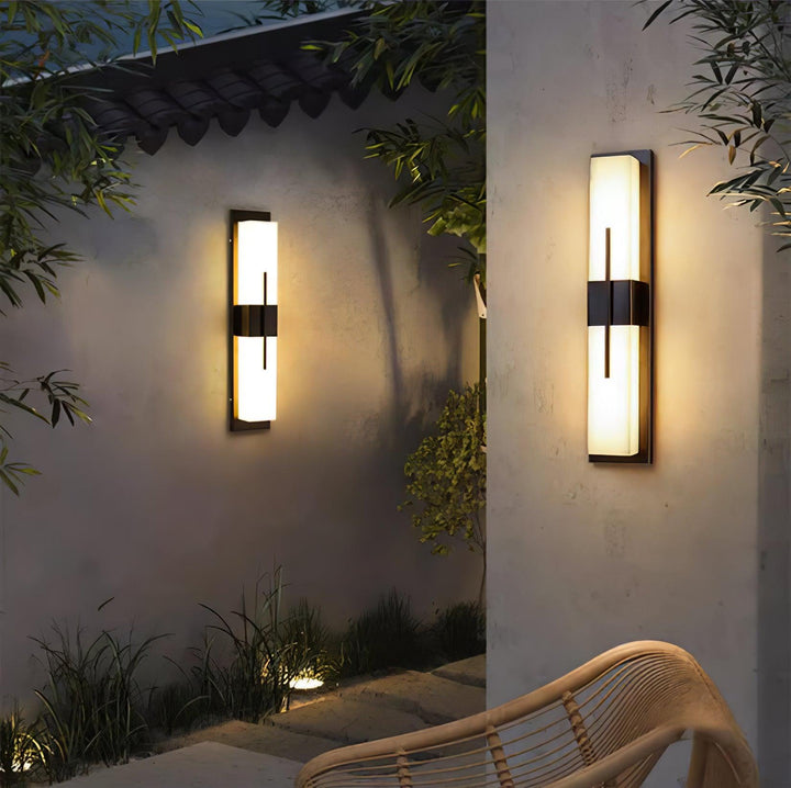 Catalel Applique Murale Extérieure en Résine Classique - Neutralighting