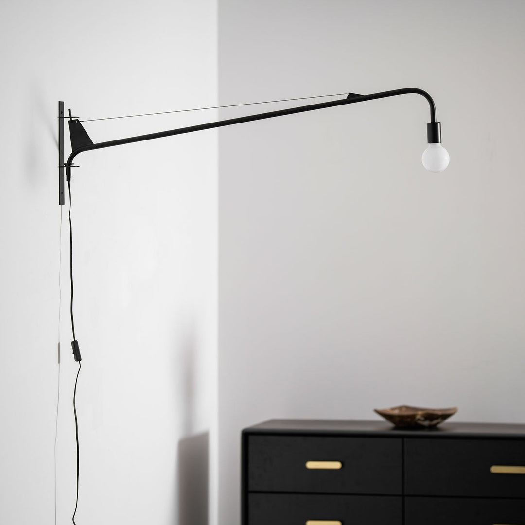 Applique Murale Bras Long Minimaliste Style Réglable - Neutralighting