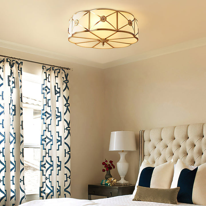 Solara Plafonnier Laiton Coquille Dépoli Classique - Neutralighting