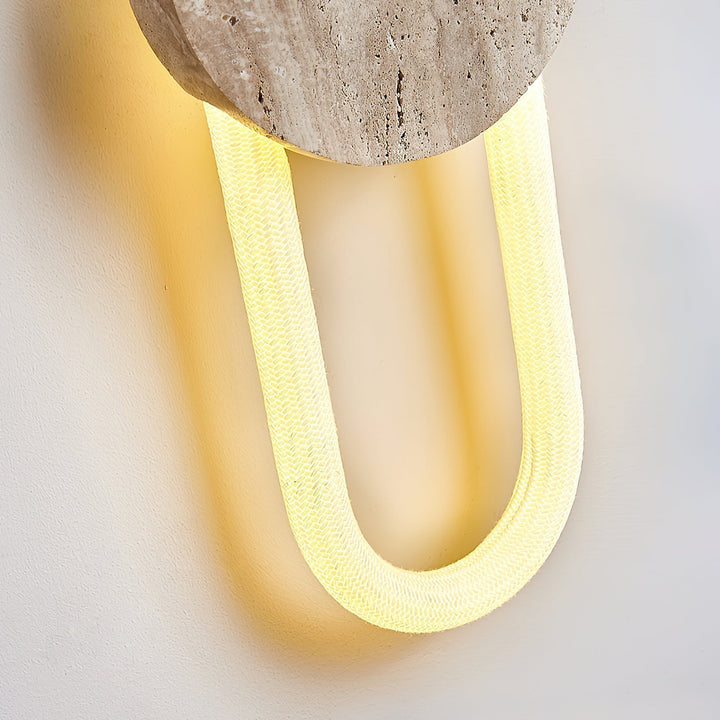 Avynor Applique Murale et Minimaliste en Travertin - Neutralighting