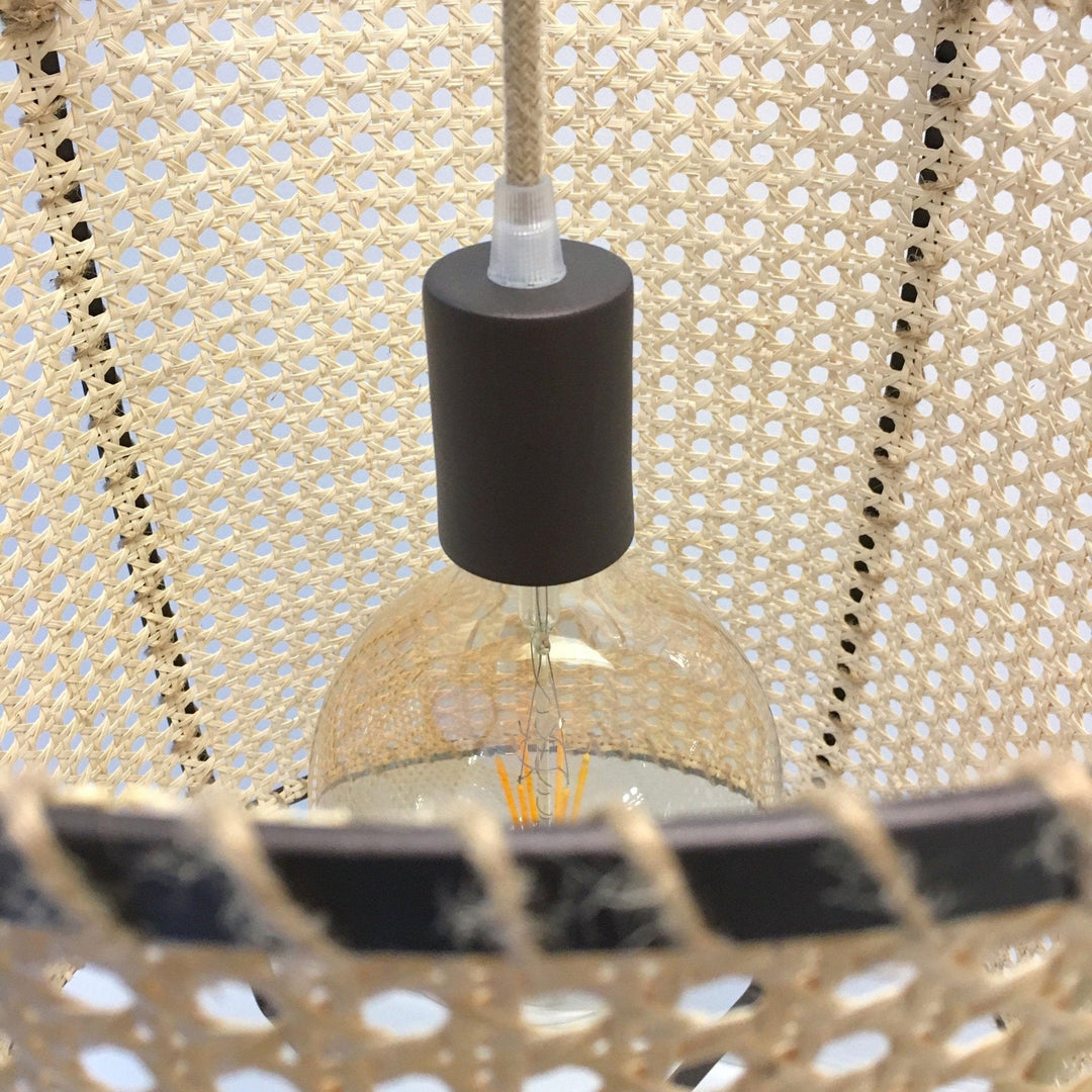 Solara PeSuspension Cadre en Rotin Canné Industriel - Neutralighting