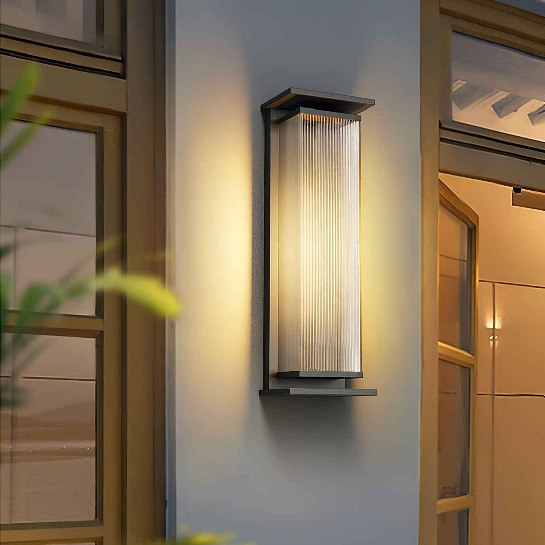 Ilthaion Acier 16cm Noir LED