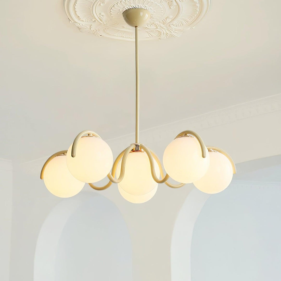 Lustra Chandelier en Verre Blanc avec Globes et Cadre Courbé - Neutralighting