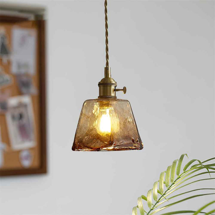 Lampe lyn en Laiton – Design Contemporain