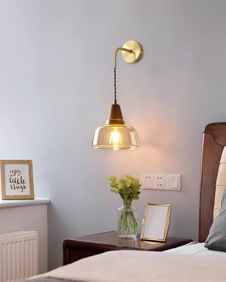 Applique Murale Ambre Verre Ombre Conique Noyer - Neutralighting