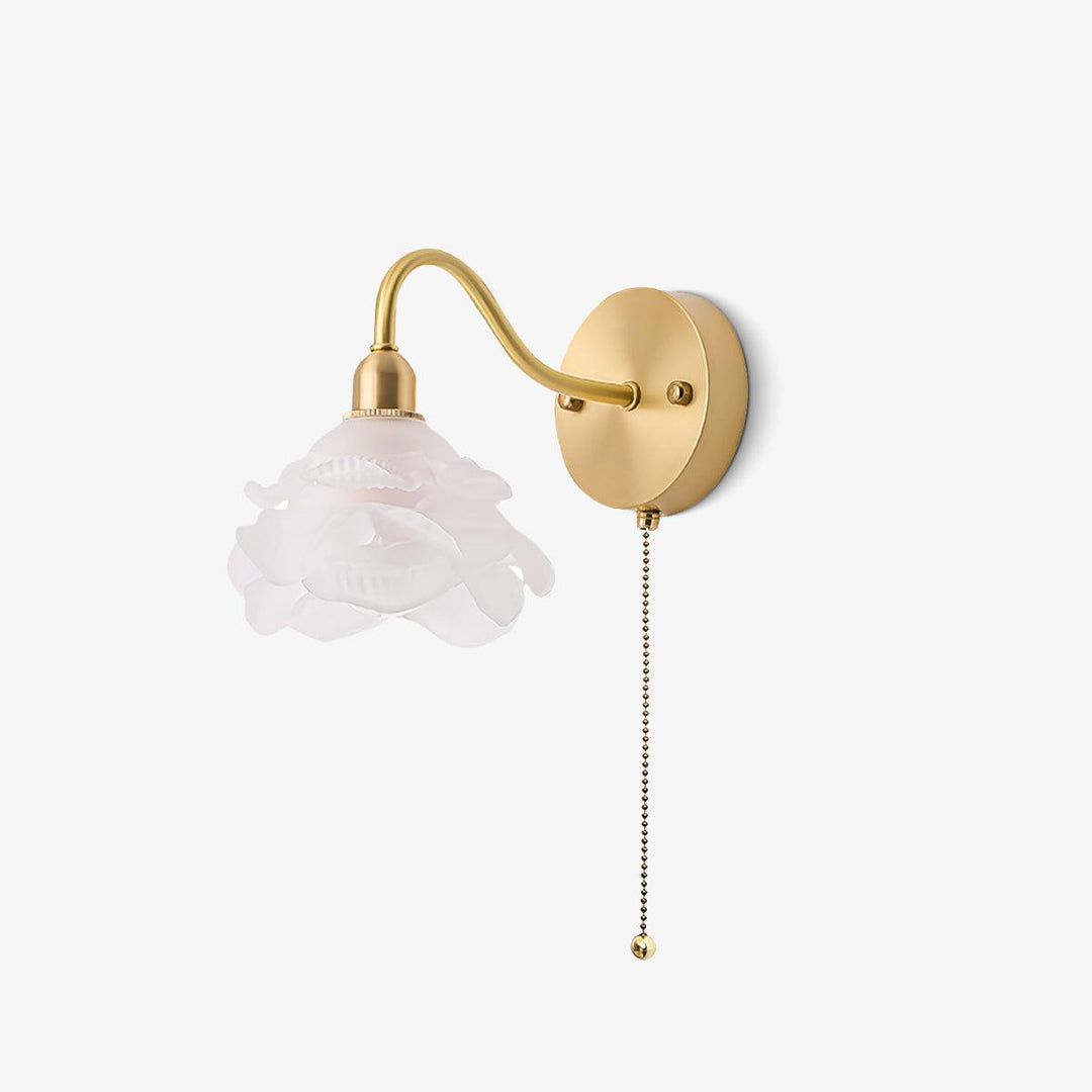 Cove Applique Murale Nordique en Laiton et Verre Rose - Neutralighting