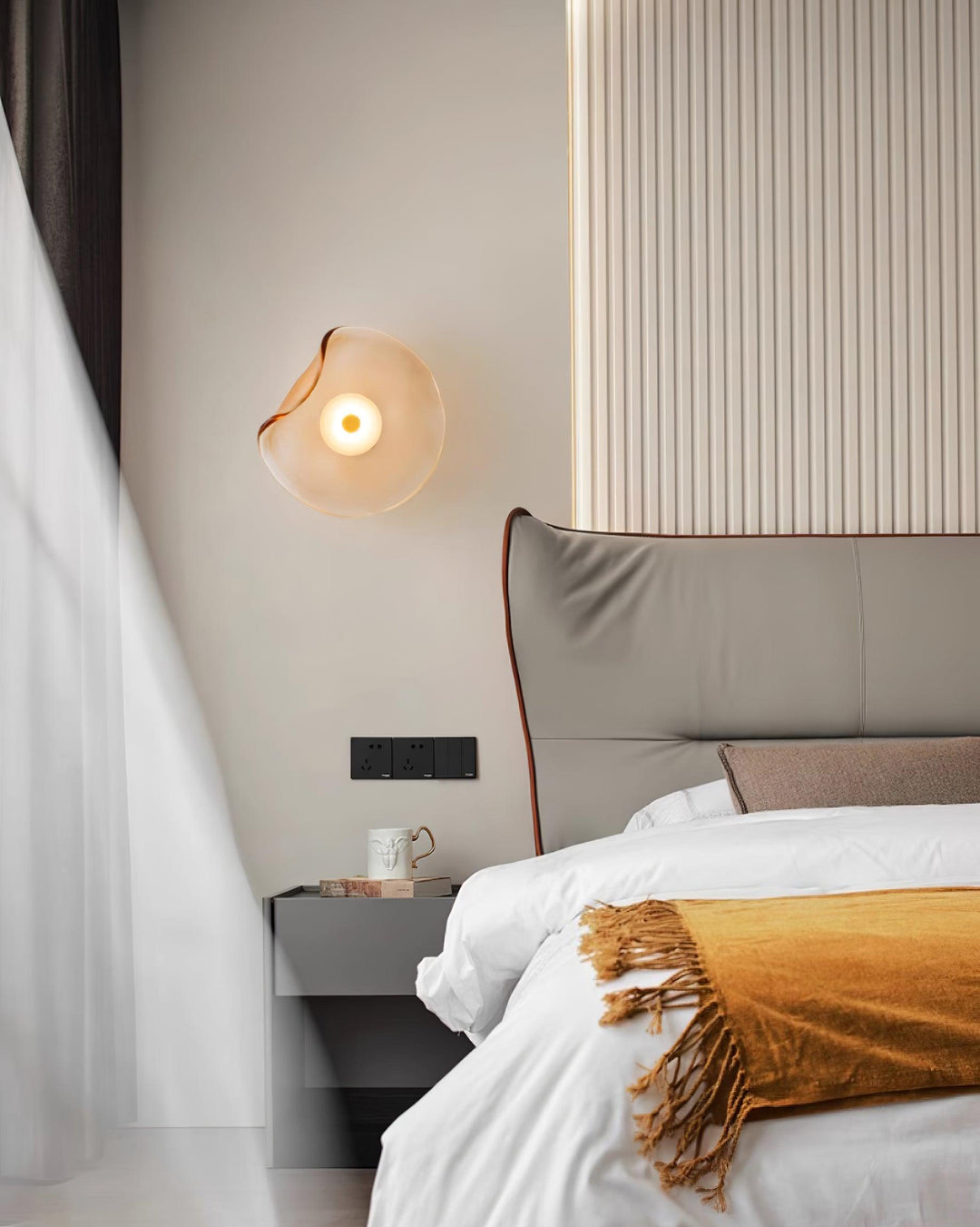 Lunara Plafonnier Élégant Verre Ambre - Neutralighting
